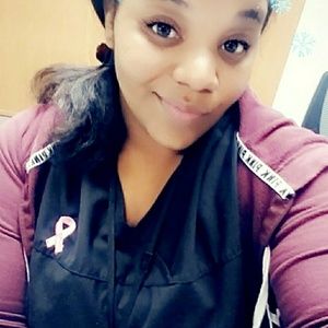 Meet your Posher, Retta